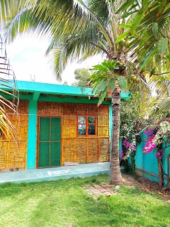 Hostal Puerto Engabao "El Surf Shelter" - 6