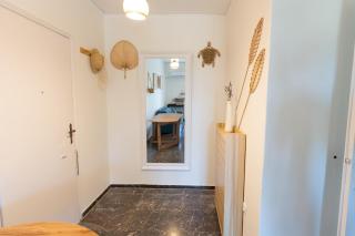 Beachfront Lagonisi Apt 1 Minute From Grand Resort - 7