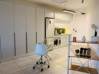 Luxury Studio Apartment - 3