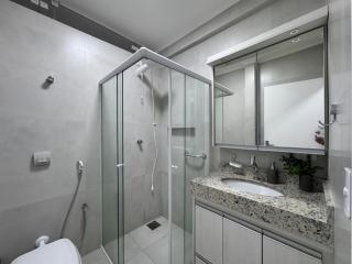 Ap Pitangueiras - 3 suítes - Pé na Areia - Ao lado do Shopping - Guarujá - 2