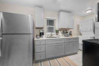 Private Cozy 1BR Near Petco, Downtown & Zoo - 8
