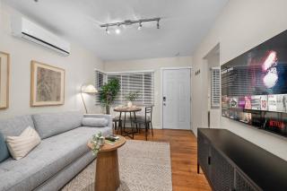 Private Cozy 1BR Near Petco, Downtown & Zoo - 4