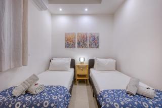 Charming Sliema Sea Escape - 2