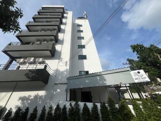 Hill Bay Suites Hotel - 8