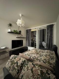 Apartment with garden-D&A - 9