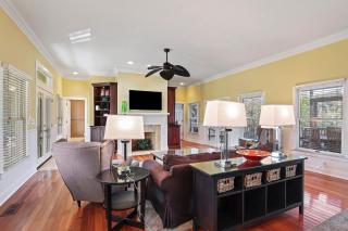 AB15: 15 Atlantic Beach - 1