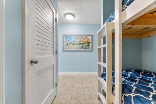 Stylish Resort Condo! Steps to Beach & Restaurants - 1