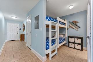 Stylish Resort Condo! Steps to Beach & Restaurants! by Dolce Vita Getaways PCB - 2