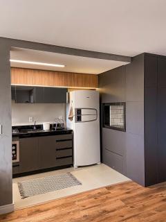 Apto 2 suítes com ar cond, box duplo perto de tudo - 6