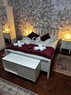 Velvet Sforii Residence - 9