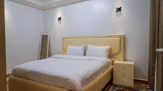 Stylish 1 -bedroom apartment in parklands with pool, and modern gym - 3