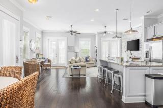 Prominence 30A - Lucky Old Sun - 2