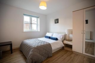 Modern 2-Bed Apartment in Central Portsmouth - 1