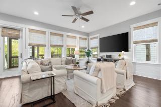 Seagrove Sunshine - 9