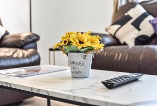 Quiet and bright 3 bed Apartment in Wandsworth - 1