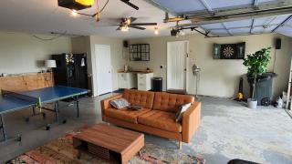 Blue Mountain Getaway Hot tub, Winery, Game Room - 6