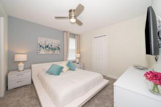 8821JD LUXURY 6 BED/6 BA (SANITIZED) - 1