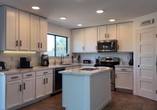 Spacious Family Home with AC near Phoenix Stadium - 0