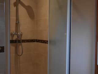 Maison de Caractère Rénovée avec Jardin, Terrasse, et Proche du Château Guillaume - FR-1-591-131 - 2