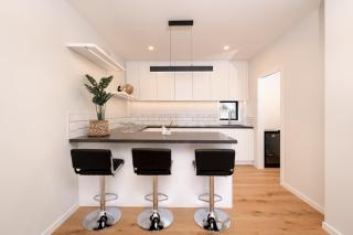 The Alpine Lakeview Luxe Retreat - 4