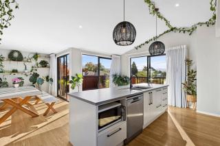 Great Taste on Courtney - 6