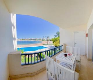 Nayah Stays, Joubal Lagoons Terrace - 1