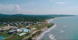 Resort frente al mar - 8