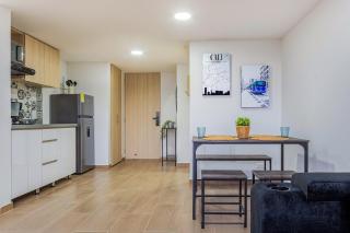 H103 I Spacious Luxury Duplex I Central - 1