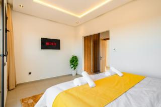 Luxury 5-Suite Villa with private pool in GOLF Amlkis ,free Airport transport service - Marrakesch - 4