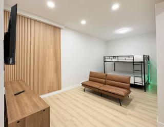 Sudden Valley Luxury Stay-Steps to Lake Louise - 4