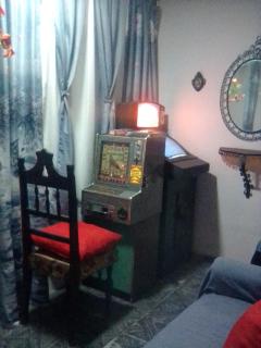 Mistela Altos de Mendoza - Departamento con Sala de Juegos y Pileta -Zona Residencial a pasos de Ciudad- Tours de viajes- Chocolates o galletitas - Viaje al Aeropuerto gratis -NO se aceptan reservas de residentes locales- - 4