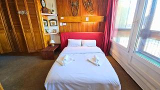 Les Neves Studio By Alpstays - 5