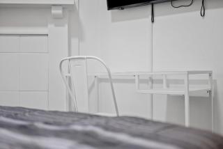 Pittsburgh Shadyside 3C Bright and Stylish Private Bedroom with Shared Bathroom - 7