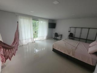 COP30 Casa com 4 amplas suítes em condomínio - 1