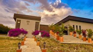 LUZ DE LUNA mesa de los santos house - 6