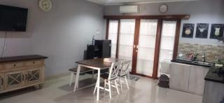 Homestay AT 30, Awanatownhouse - 3