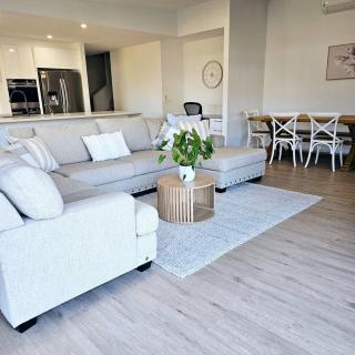 Coastal Getaway Batemans Bay - 0