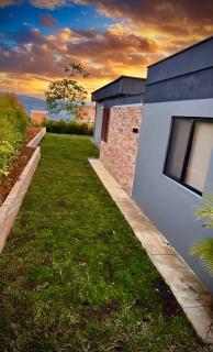 LUZ DE LUNA mesa de los santos house - 2