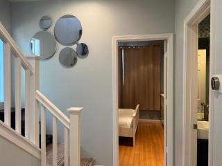 Comfortable Private Room Shared Bath Mins to SF - 3