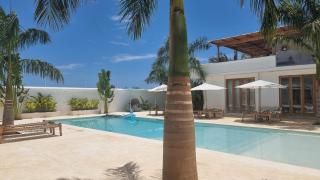 Luxury 4 BR Villa - 5