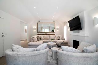 Luxury 3BD Retreat Newly Remodeled Beverly Hills - 6