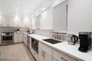 Luxury 3BD Retreat Newly Remodeled Beverly Hills - 1