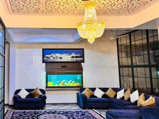 Hotel Lake Vista Stays - 6