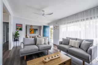 Ocean Breakaway, your coastal Retreat! - 5