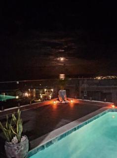 Wings Over Whitehouse 4-Bedroom - 1