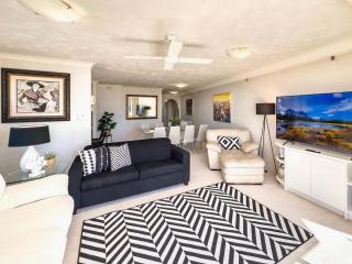 Balcony by the Beach - 4