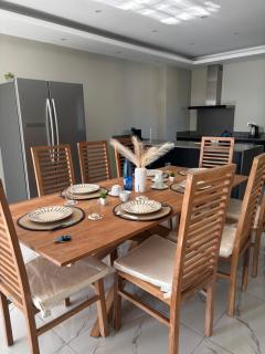 3 BD Luxury Beachfront Penthouse - 2