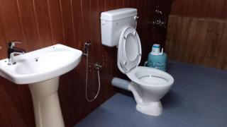 Green Hills Farm And Guest House - 1