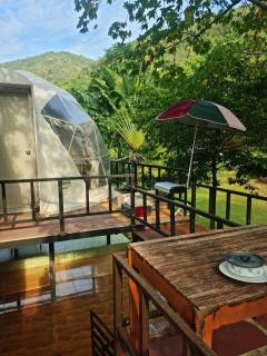 A dome At Treehouse Outdoor Bathroom Facing The Mountains - 9
