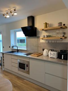 Scandi style Cottage by the sea, Isle of Skye - 8